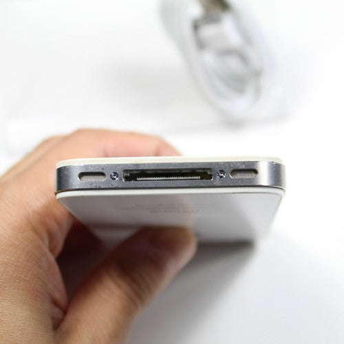 Vintage Apple iPhone 4 AT&T Smartphone 3G GSM White 8GB IOS 7 Collectible
