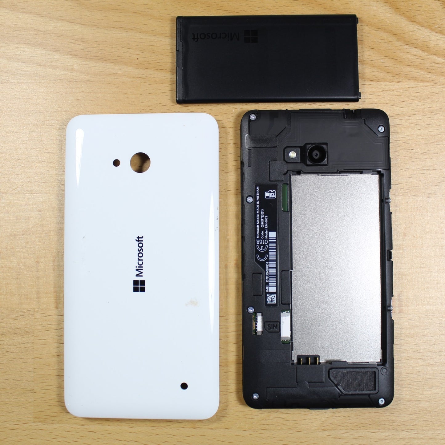 Microsoft Lumia 640 RM-1073 Smartphone White For Parts #264