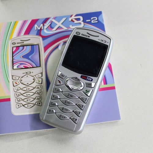 Rare Vintage SAGEM myX3-2 TIM Phone Silver International In Box Collectible