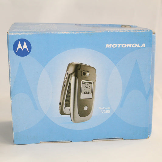 Rare Vintage Motorola V360 VodaFone Silver Phone International In Box Complete