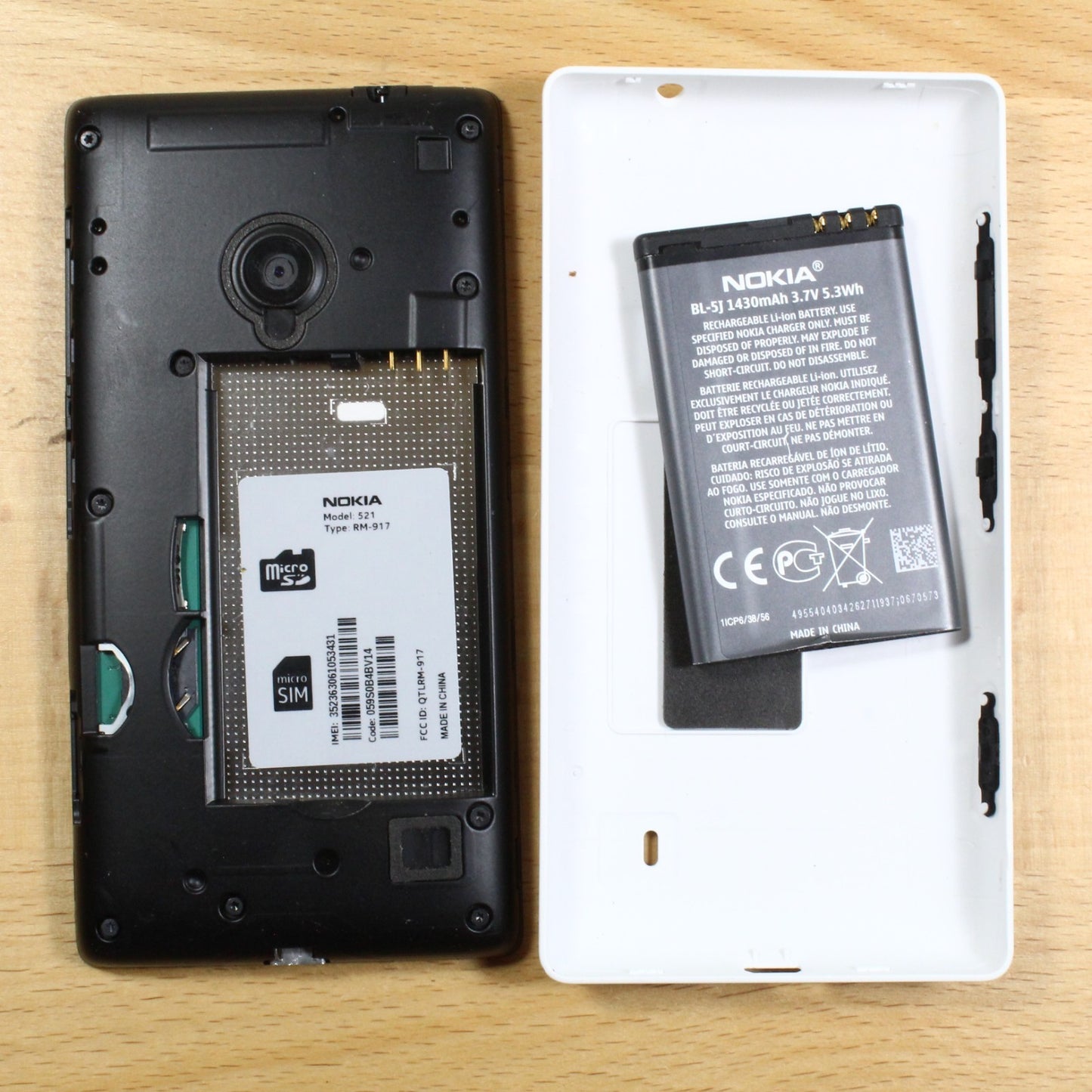 Nokia Lumia 520 RM-915 White Smartphone For Parts #399