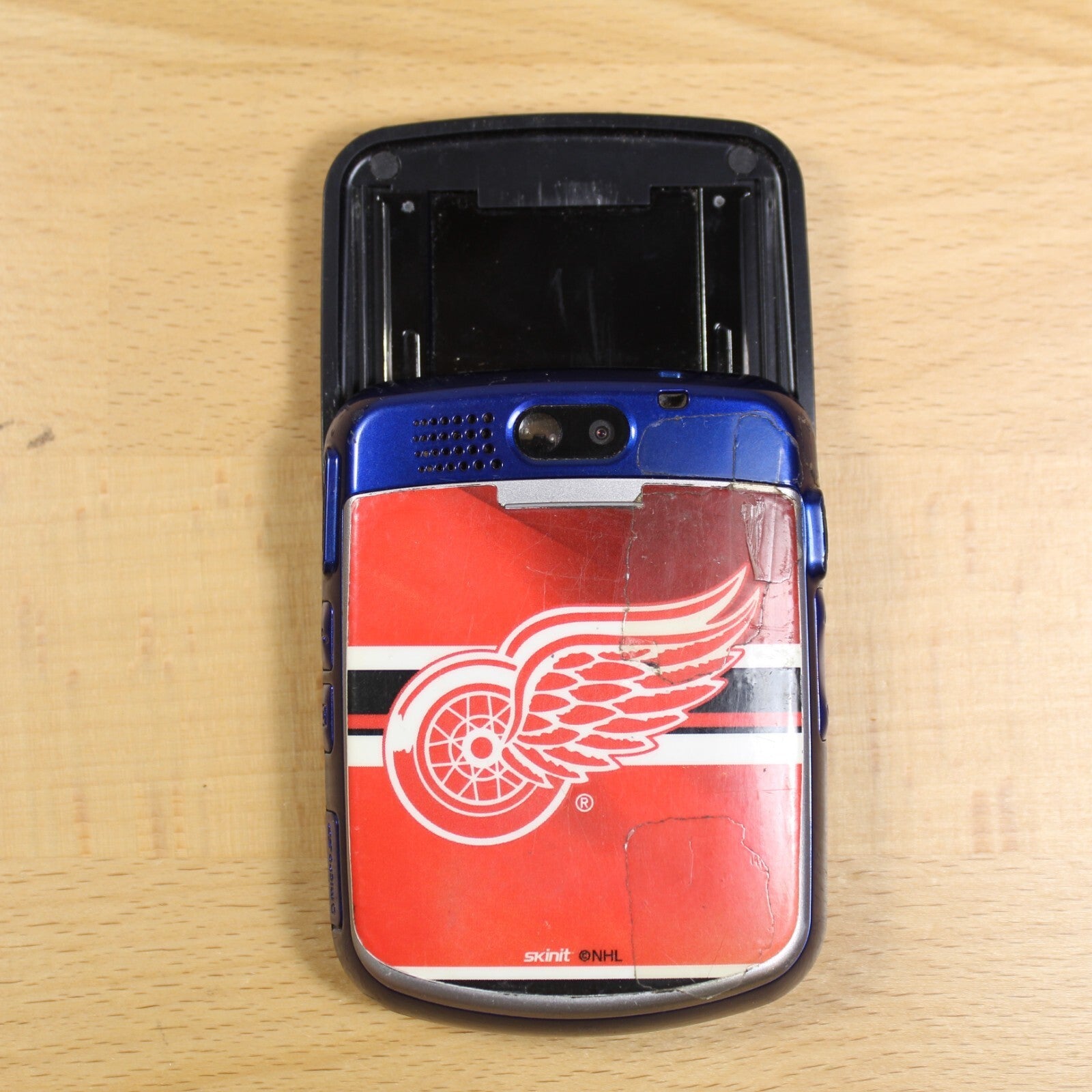 UTStarcom Blitz TXT8010VW Smartphone Black For Parts #177
