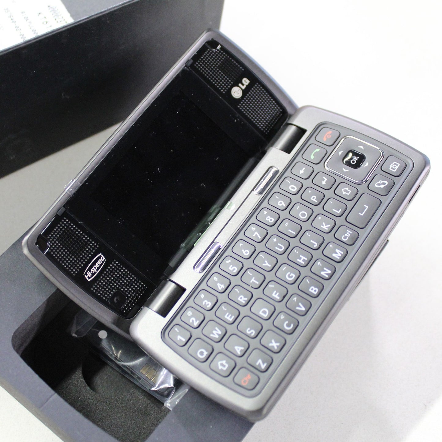 Rare Vintage LG KT615 Slider Phone In Box International Italian TIM Collector