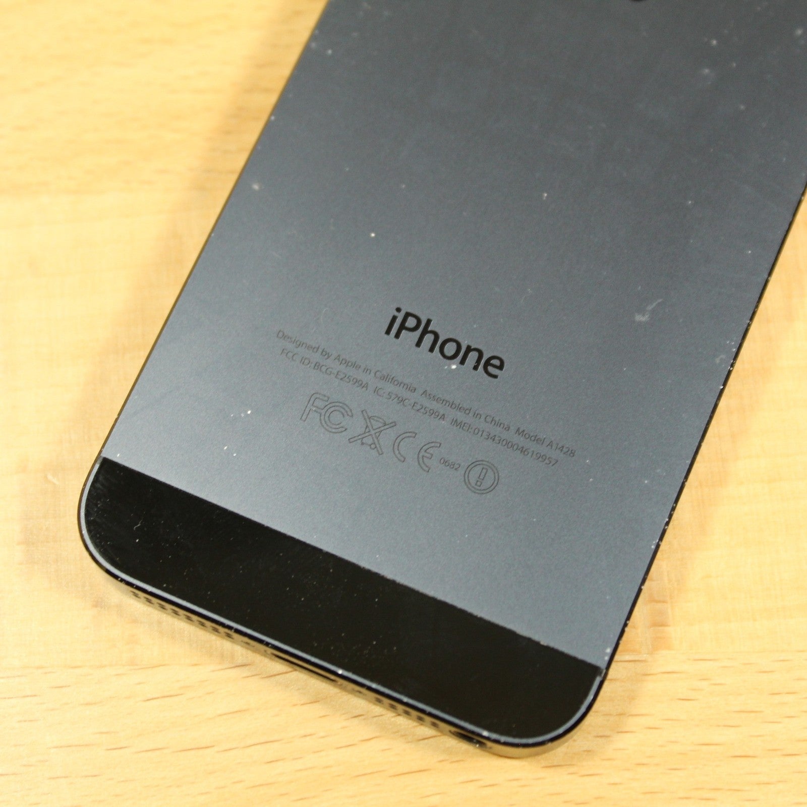 Unlocked Apple iPhone 5 Phone IOS 9 Black 32GB A1428 4G LTE Global 19957