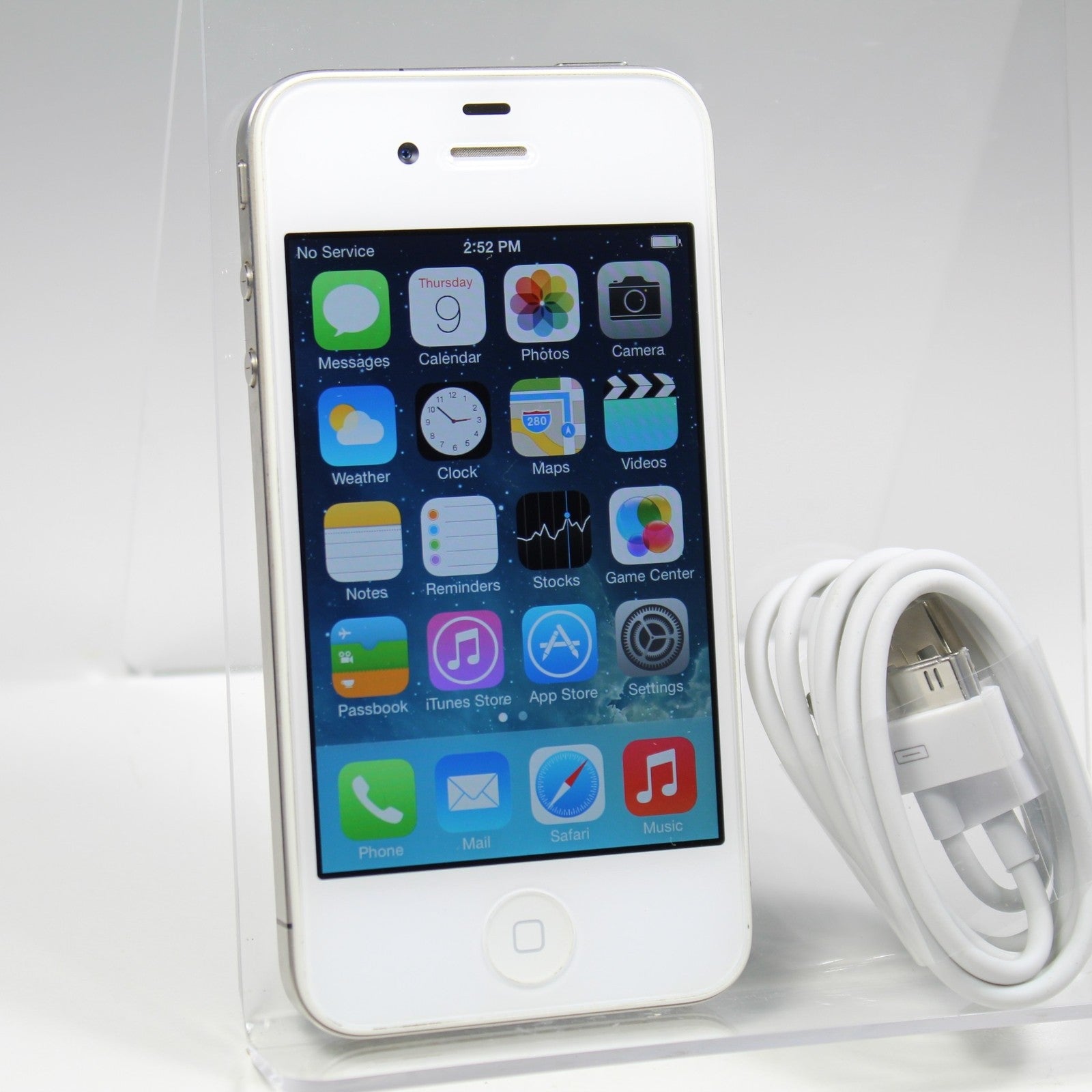 Apple iPhone 4 A1332 AT&T Smartphone 3G GSM White 8GB IOS 7