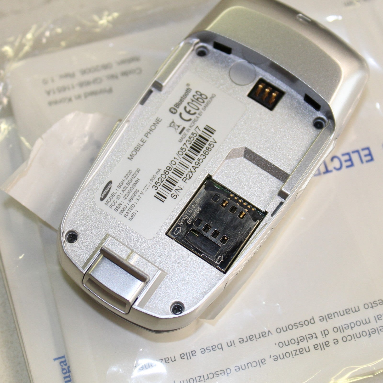 Olympic Samsung SGH-Z230 TIM Cell Phone International Worldwide ASIS FOR PARTS