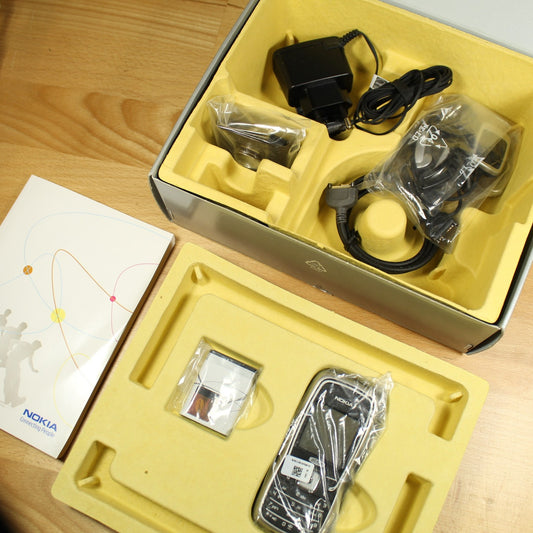 Ultra Rare Vintage Nokia 5500 Sport Phone In Box Bundle International