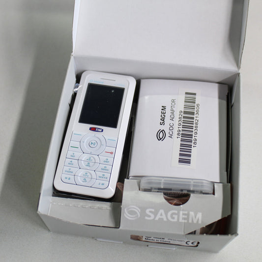 Rare Vintage Sagem my700x TIM Pone White International In Box Italian Collect