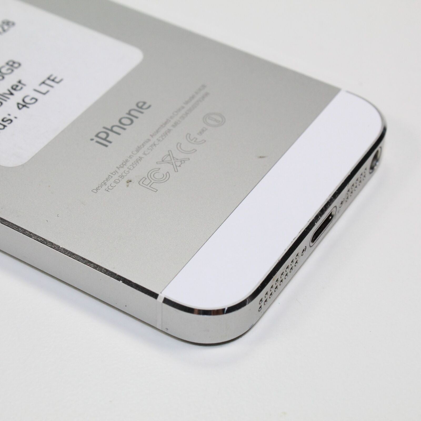 Vintage Apple iPhone 5 A1428 AT&T 4G LTE Smartphone Silver 16GB Collectible