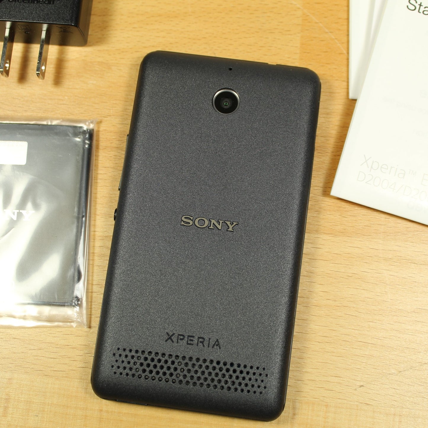 Rare Vintage FIFA World Cup Brasil Sony Xperia E1 Black Phone Movistar Collect