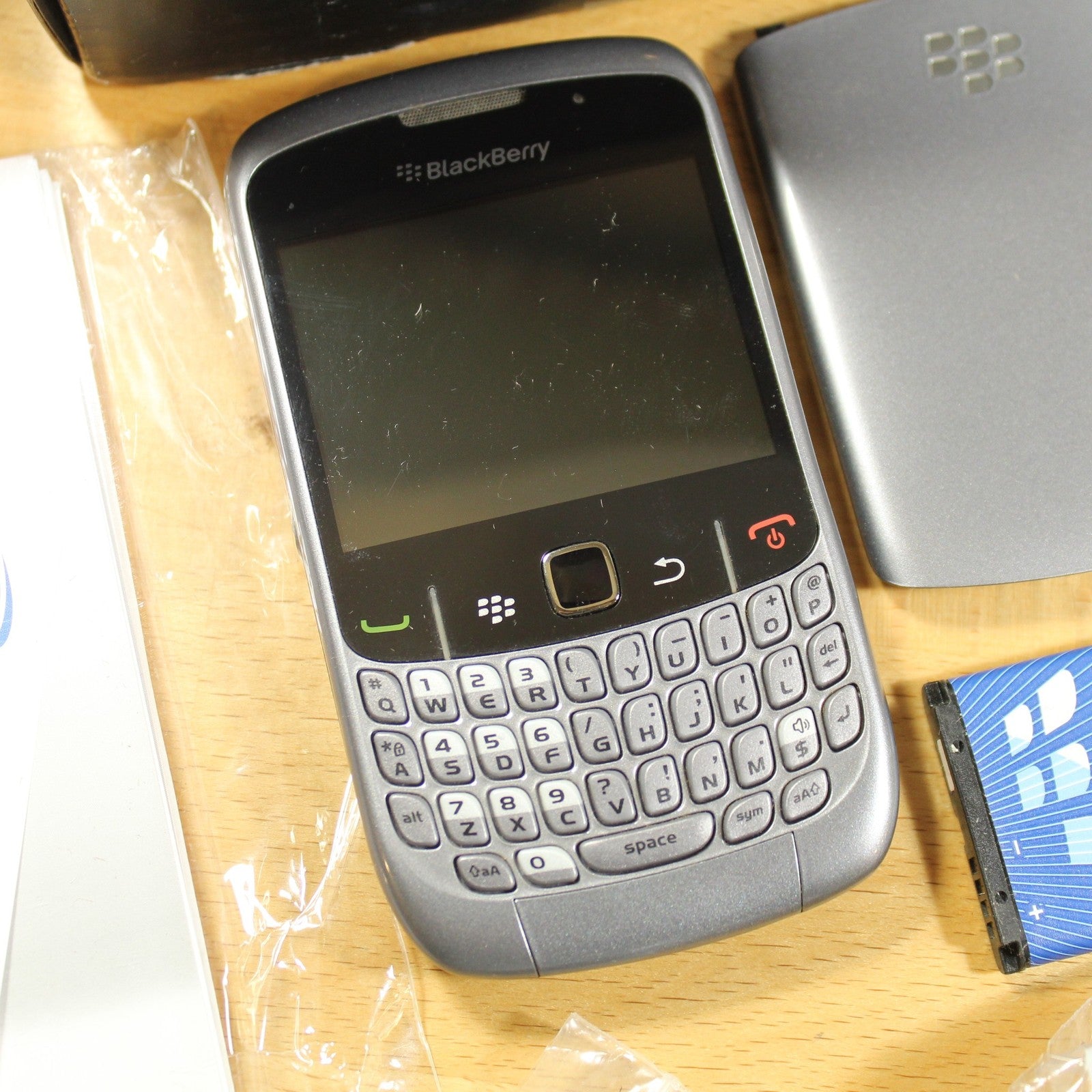Rare Vintage Blackberry Curve 8520 Gray In Box Claro International Bundle