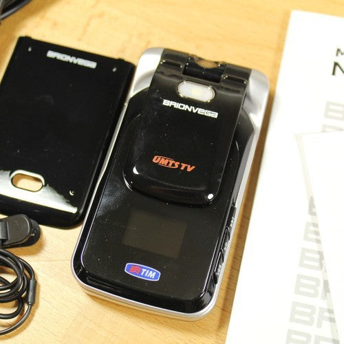 Rare Vintage 2007 TV Phone Black Brionvega N7100 Flip In Box New Complete Italy
