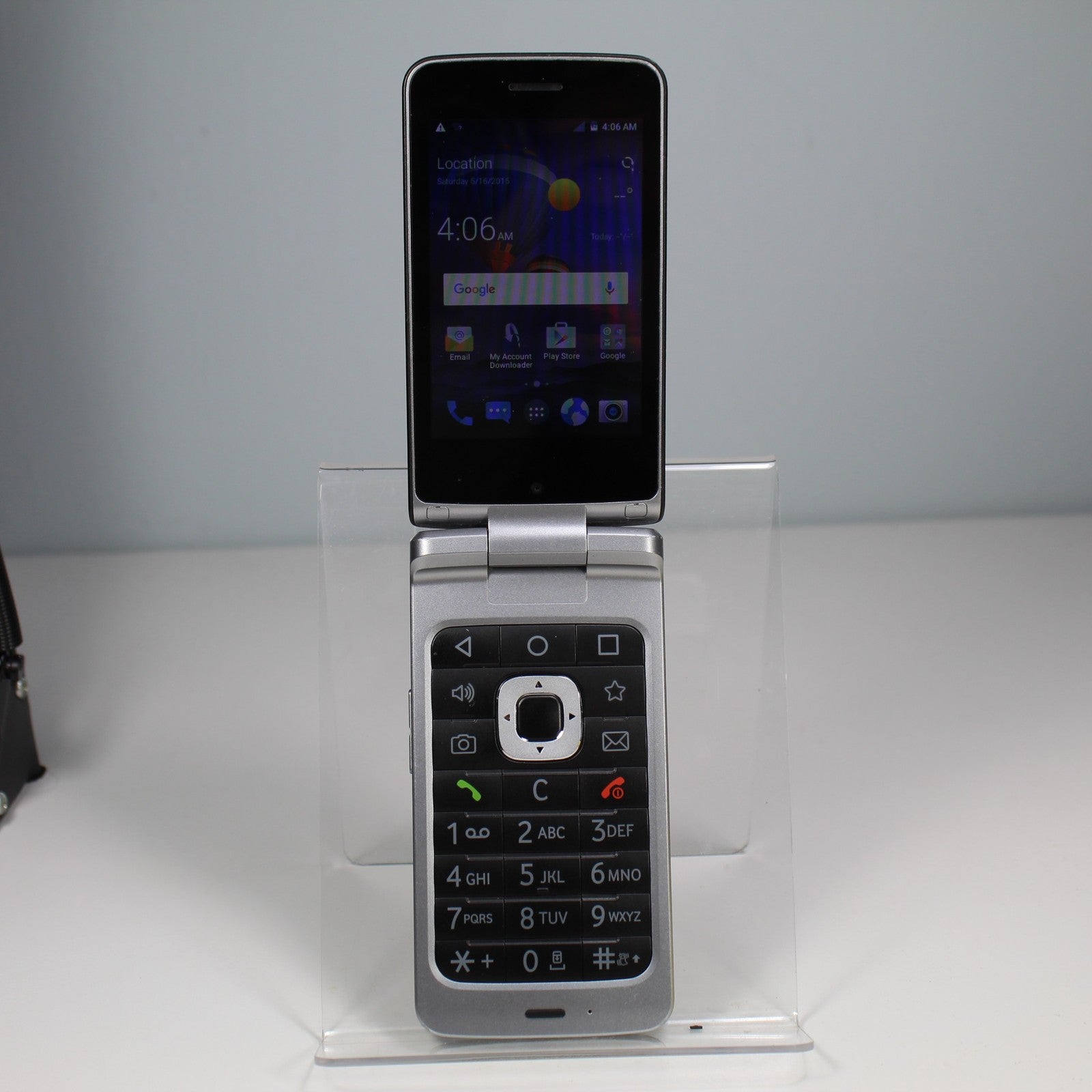 ZTE Cymbal-T Z353VL TracFone Flip Smartphone 4G LTE Black 8GB