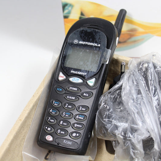Vintage Motorola T2288 Shark Talk About Classic Phone 2000 Rare In Box Collec