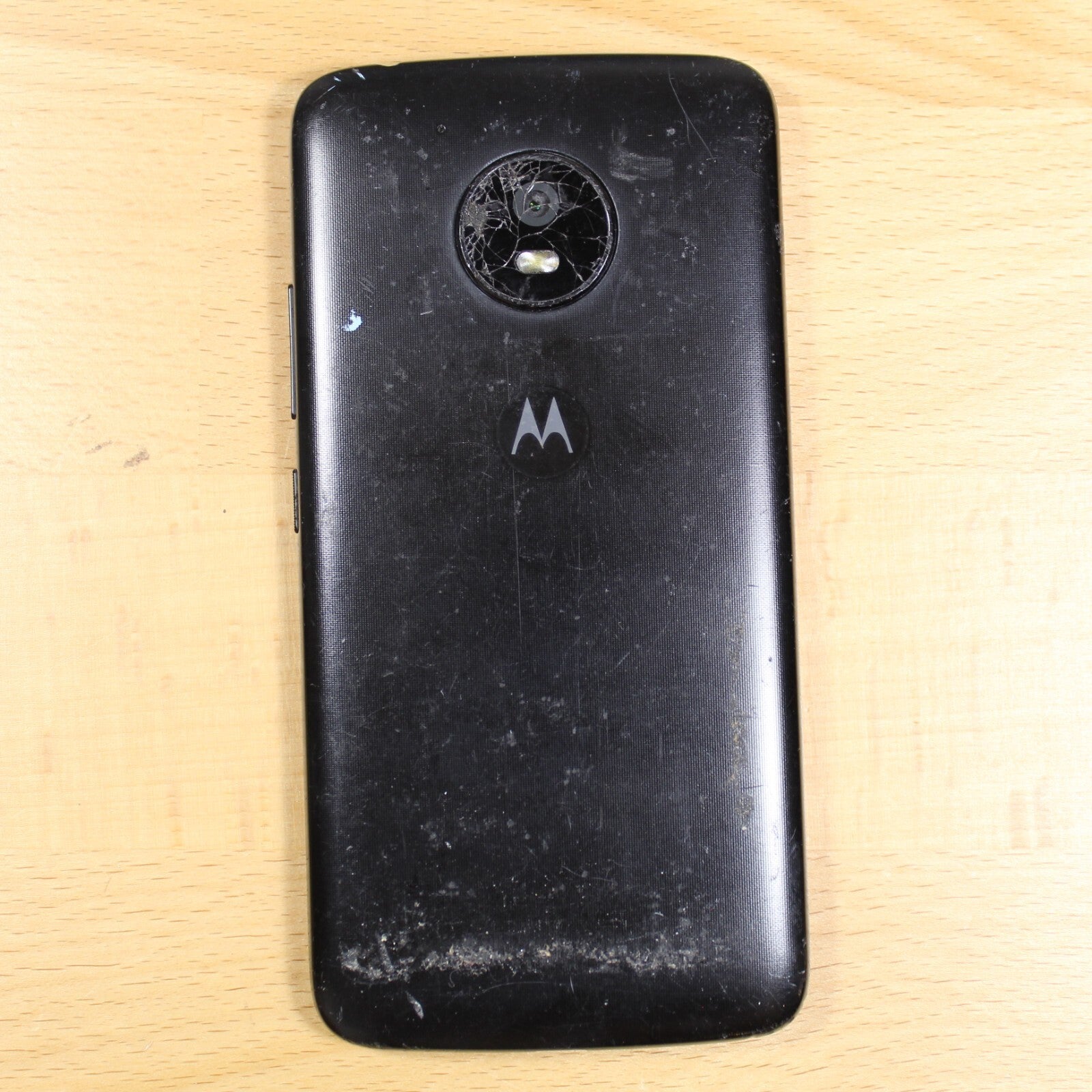 Motorola Moto E4 XT1766 Smartphone For Parts Untested #190