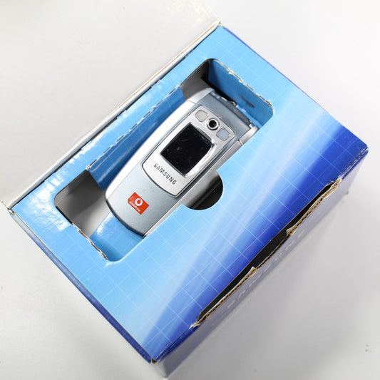  Samsung SGH-E715 (VodaFone) Flip Phone GSM 3G - Blue 