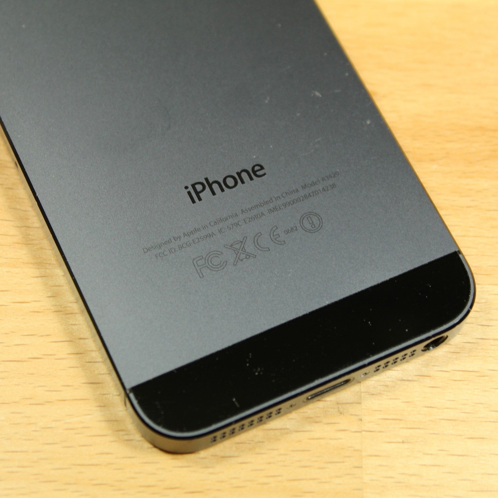Rare Vintage Apple iPhone 5 A1429 Verizon 4G LTE Smartphone IOS 10 Black 16GB