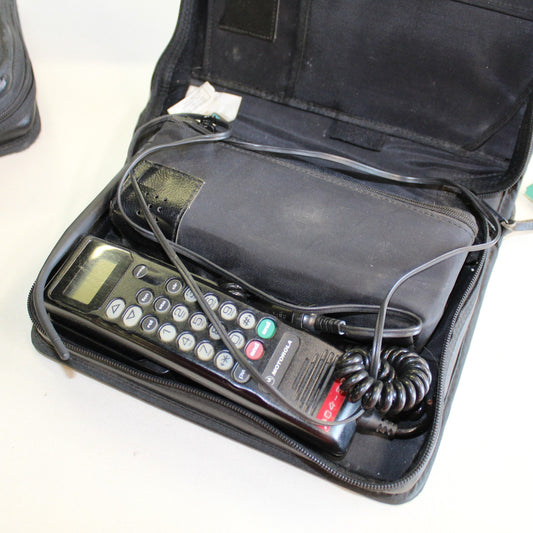 Motorola 480 Bag Cell Phone SCN2449A Vintage Collector