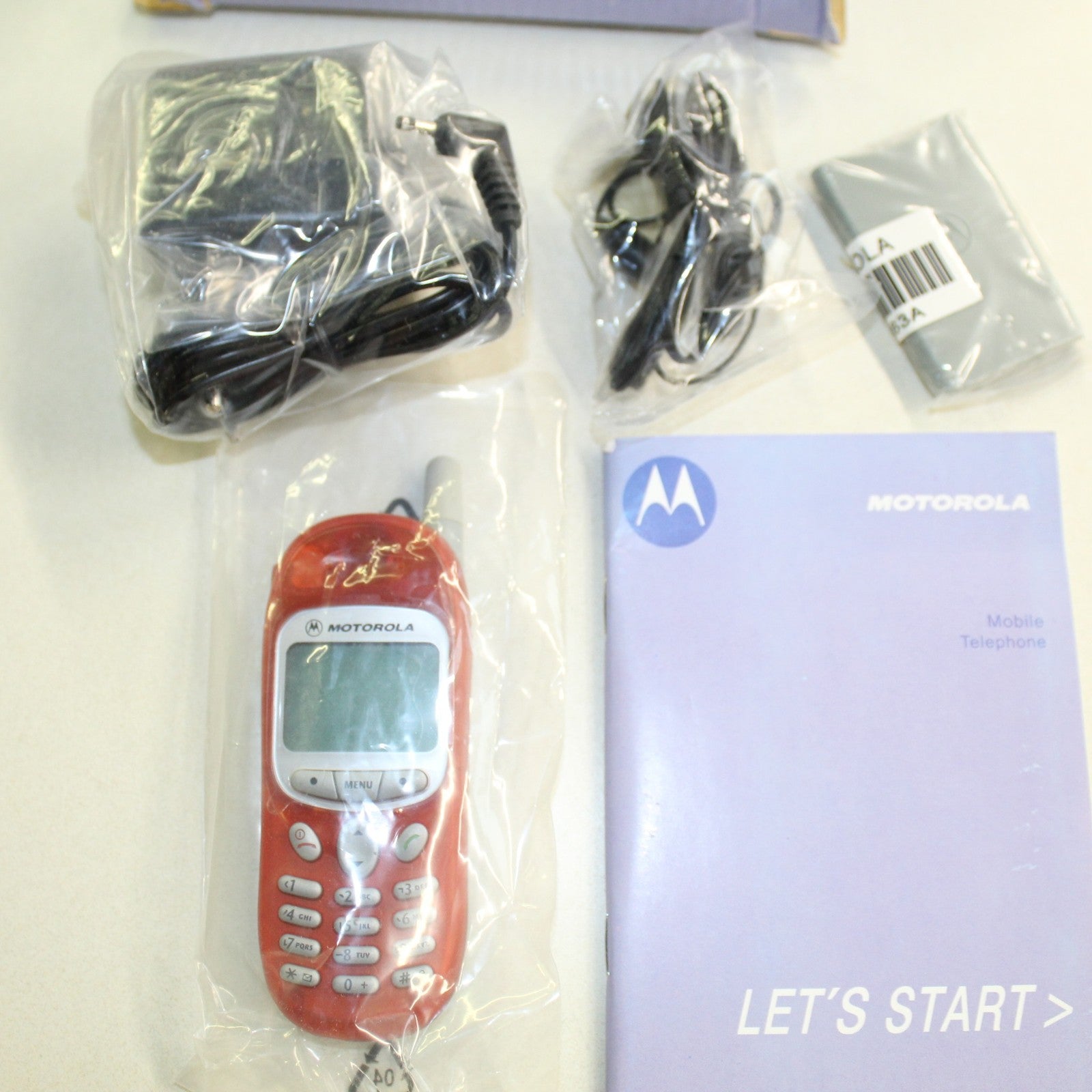 Rare Vintage Motorola T190 Phone Red International In Box Bundle Complete