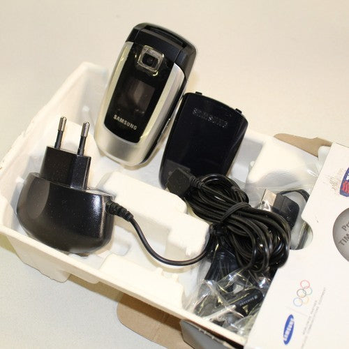Olympic Samsung SGH-Z230 TIM Phone International In Box Collectible Classic