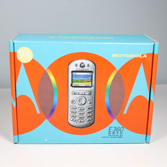 Rare Vintage Motorola E360 Phone Silver International In Box Collectible