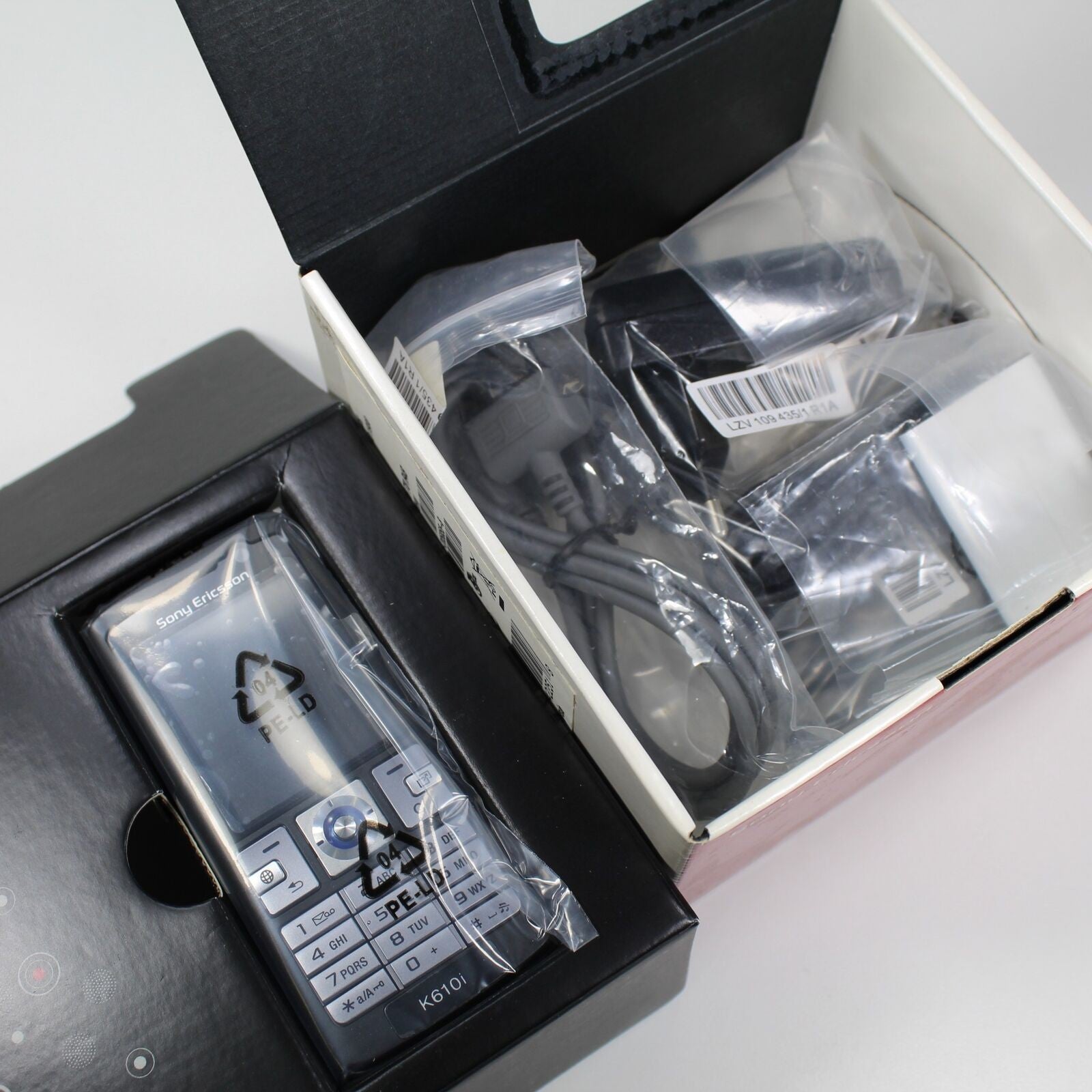 Rare Vintage Sony Ericsson K610i Phone Black Genuine Original In Box Collectible