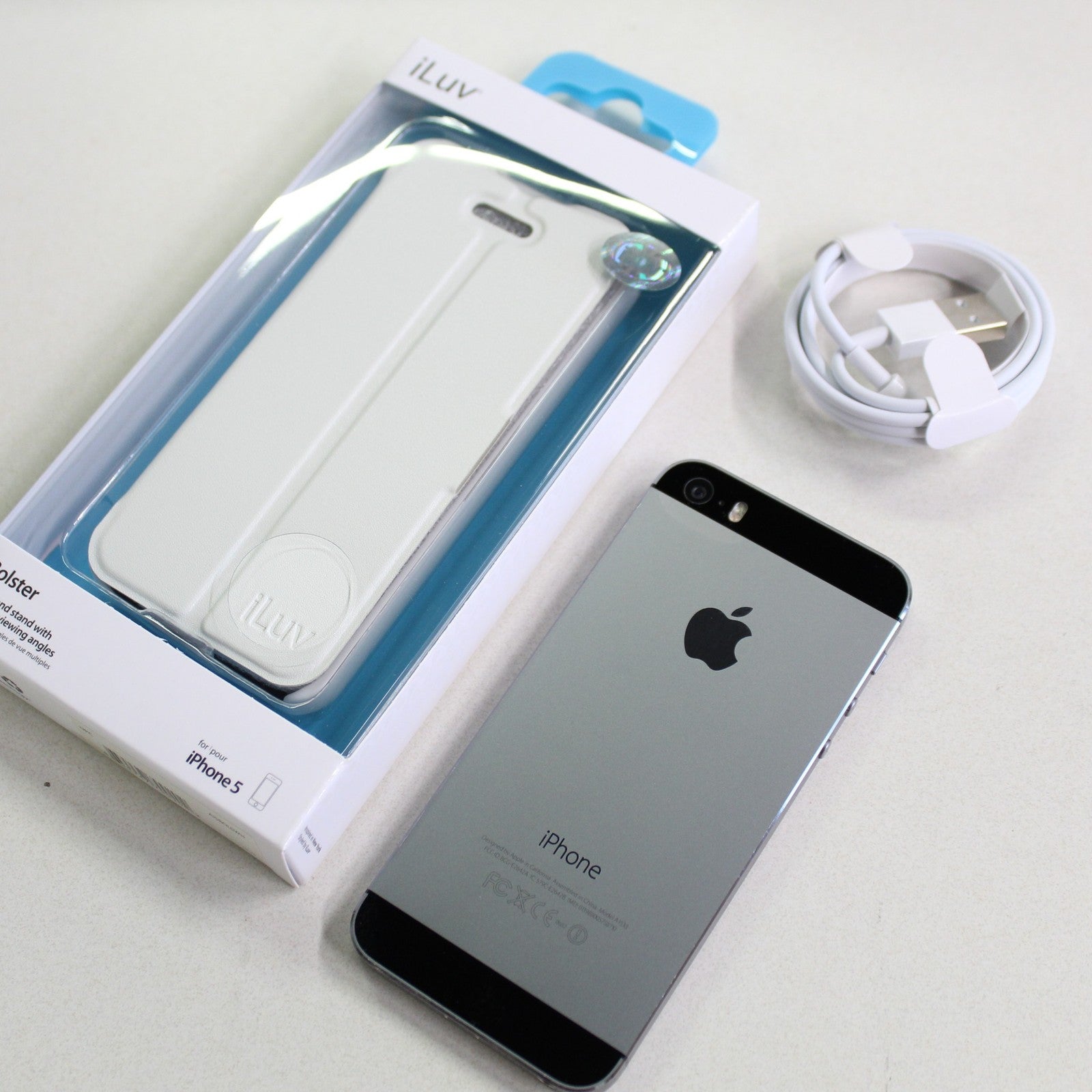 Vintage Apple iPhone 5s AT&T A1533 Smartphone 4G LTE Space Gray 16GB Bundle