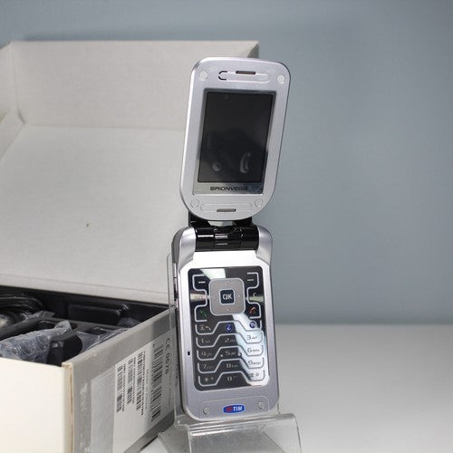 Rare Vintage 2007 TV Phone Black Brionvega N7100 Flip In Box New Complete Italy