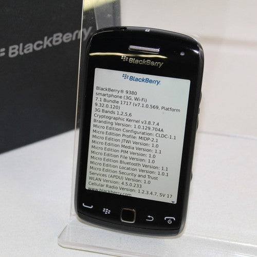  Blackberry Curve 9380 (Claro) Smartphone QWERTY 3G WiFi - Black, 512MB 