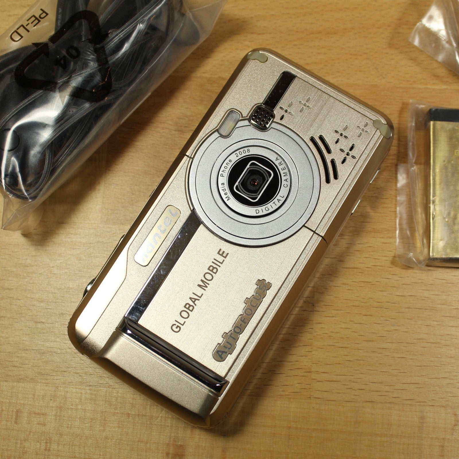 Rare Vintage Global Mobile G7 Unlocked Phone Gold In Box Collectible Bundle