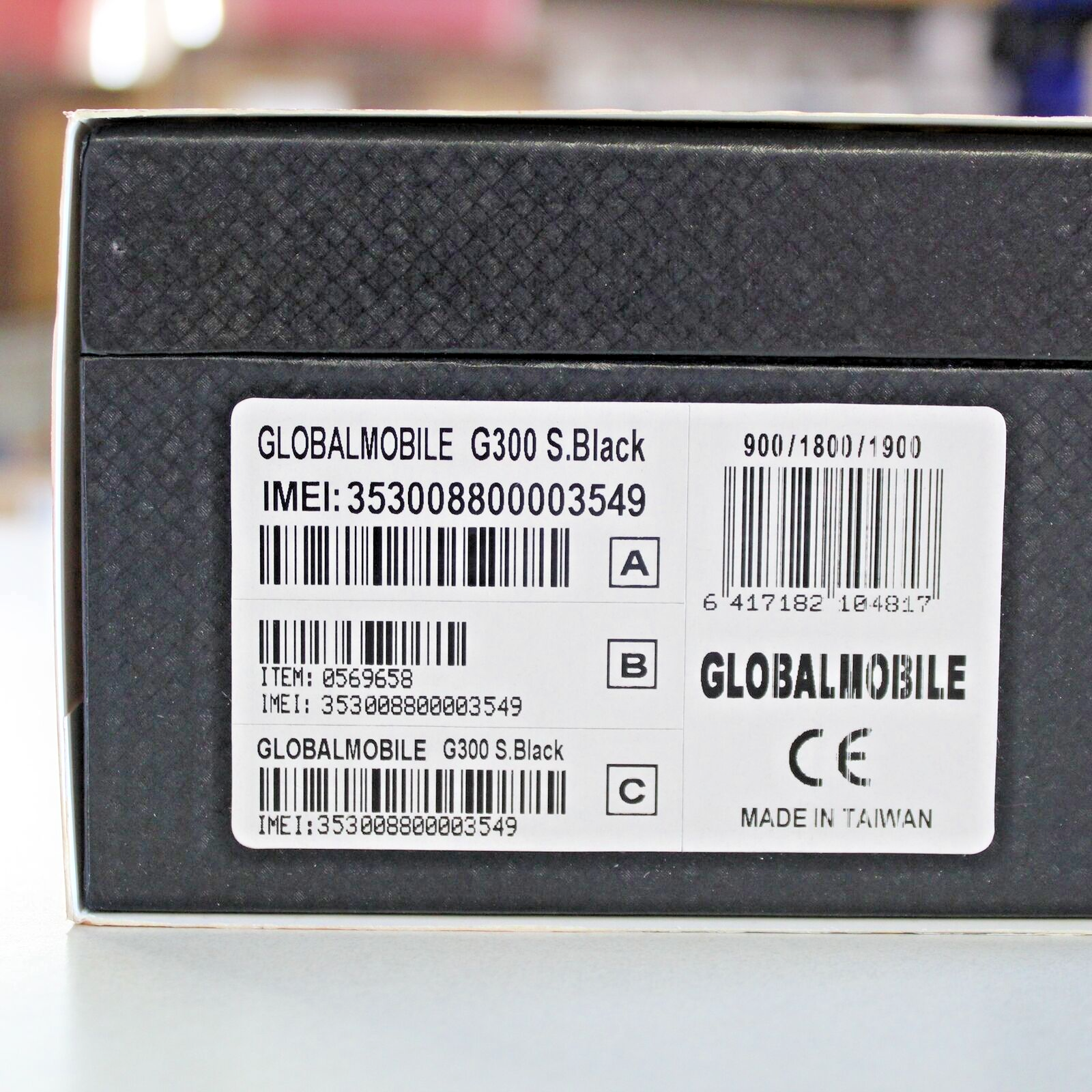 Unlocked World Wide Phone Global Mobile G300 International DUAL SIM Black