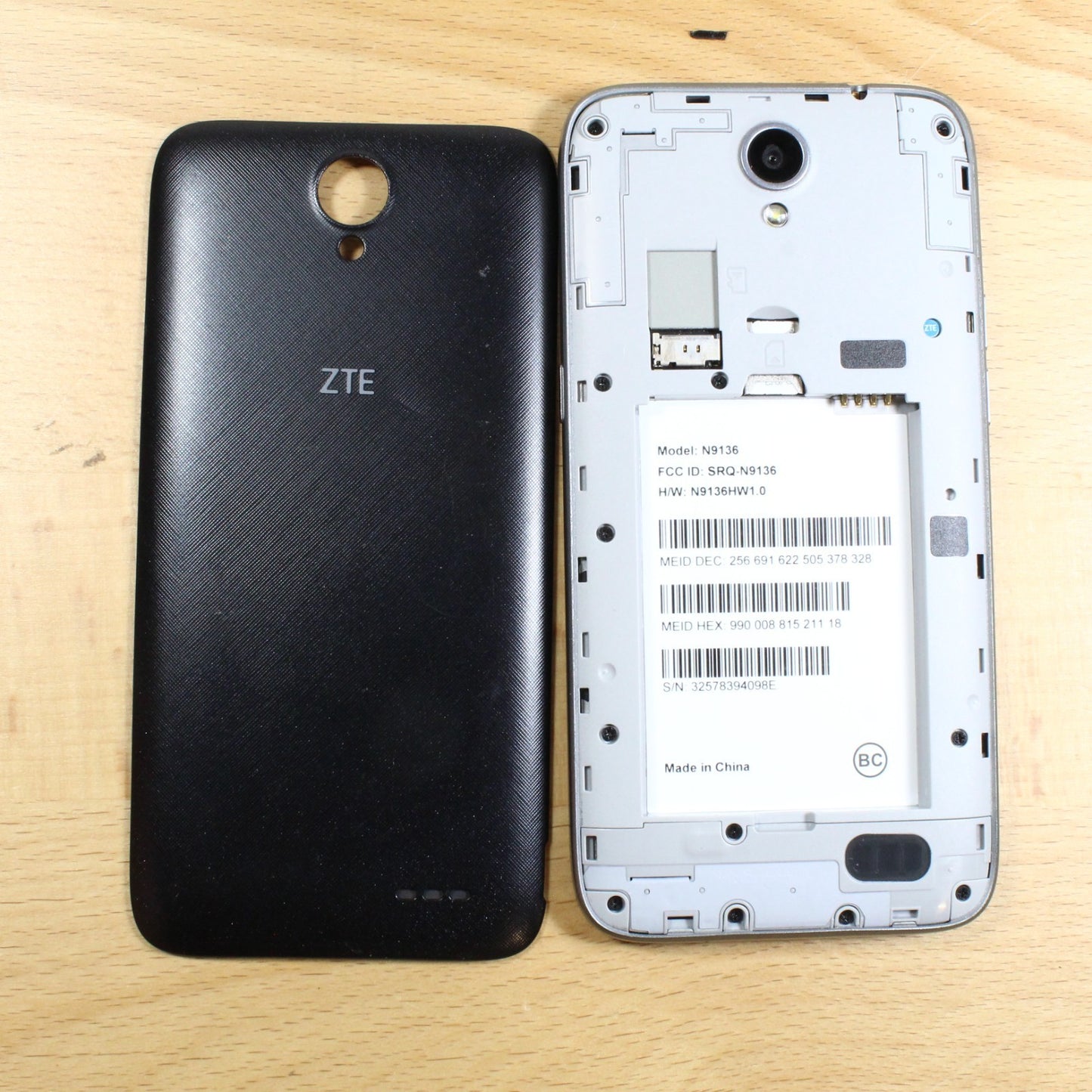 Prestige 2 N9136 Black Smartphone For Parts #380