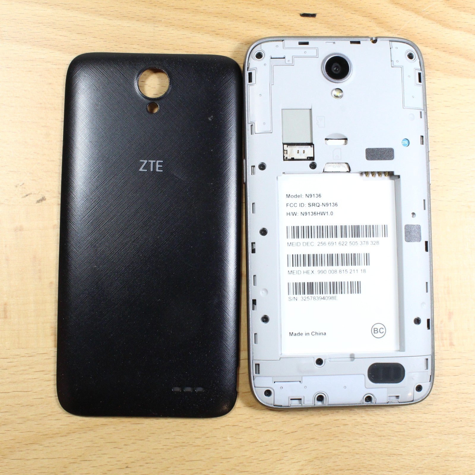 Prestige 2 N9136 Black Smartphone For Parts #380