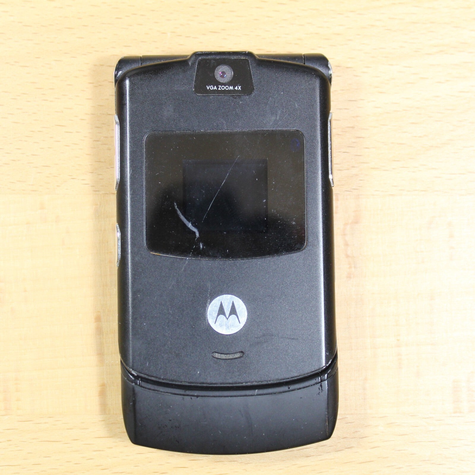 Vintage Motorola RAZR V3 Black Cell Phone For Parts Untested #118