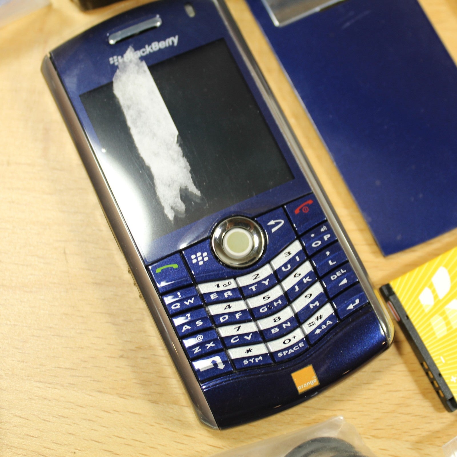 Rare Vintage Blackberry Pearl 8120 Blue In Box Orange International Bundle