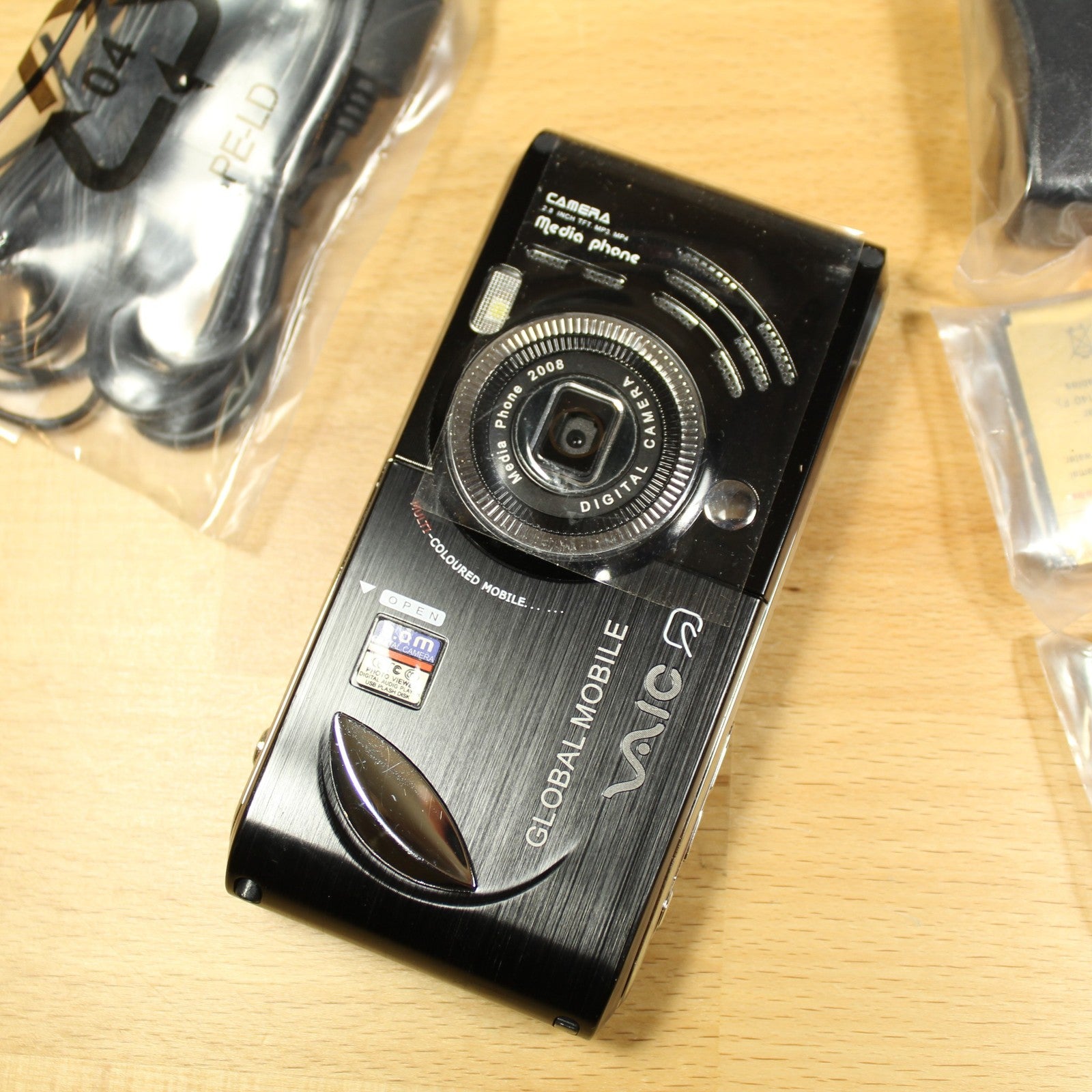 Rare Vintage Global Mobile G9 Unlocked Phone Black In Box Collectible Bundle